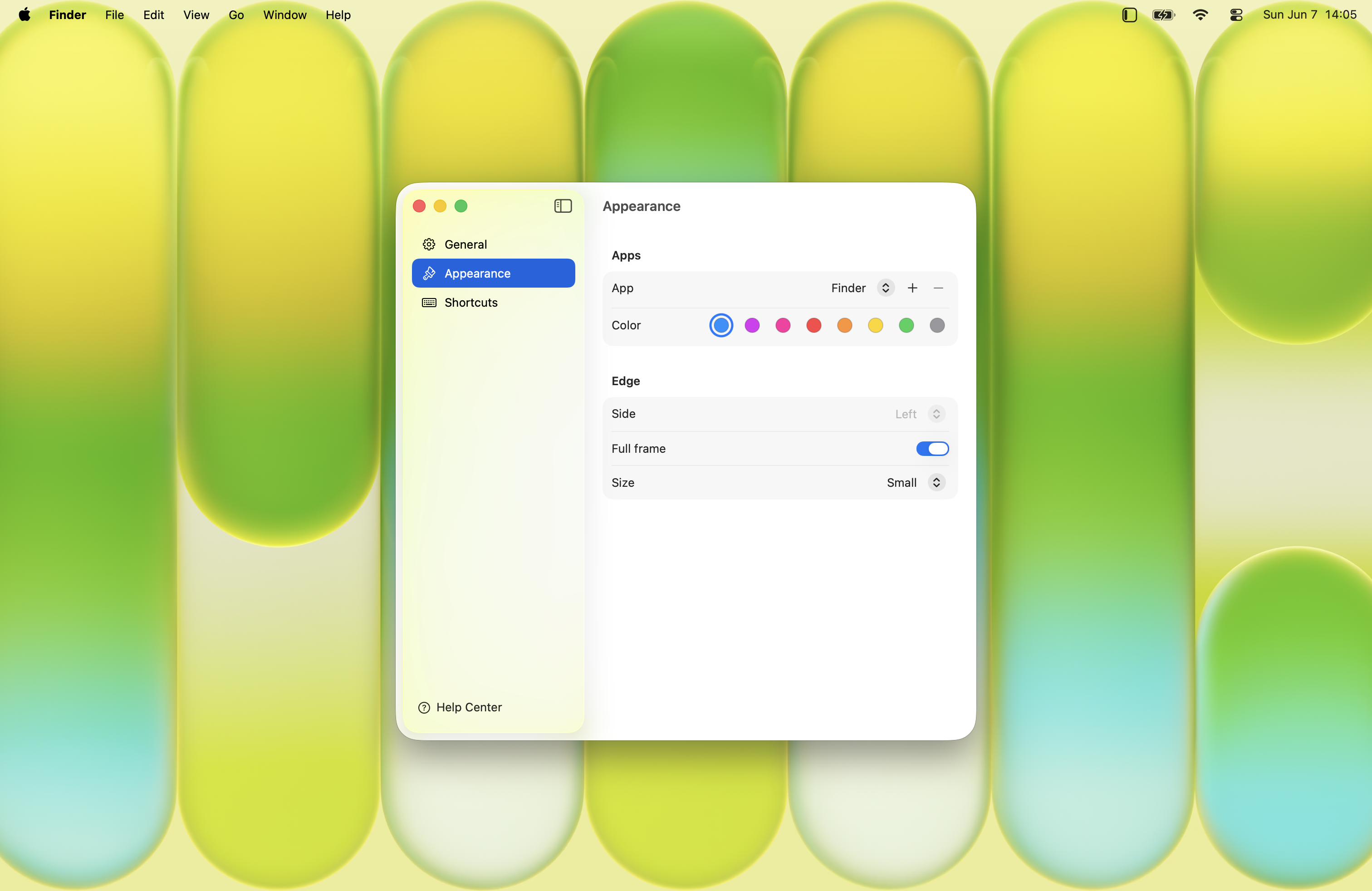 Edge app appearance settings with app color controls and edge options